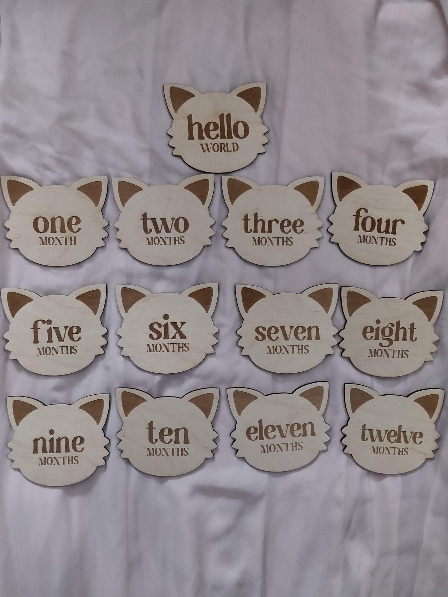 Cat shape wooden milestone cards